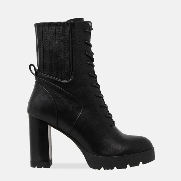 Vivorosa Imogen Lug Sole Platform Lace Up Boot | Size 6 - Picture 2 of 13